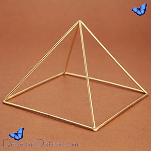 Imagen piramide varillas 15 cm | DimensionDistinta