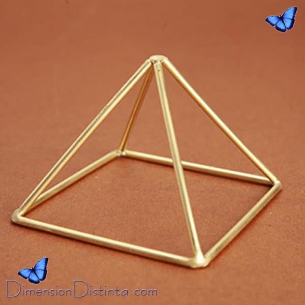 Imagen piramide varillas 7 cm | DimensionDistinta