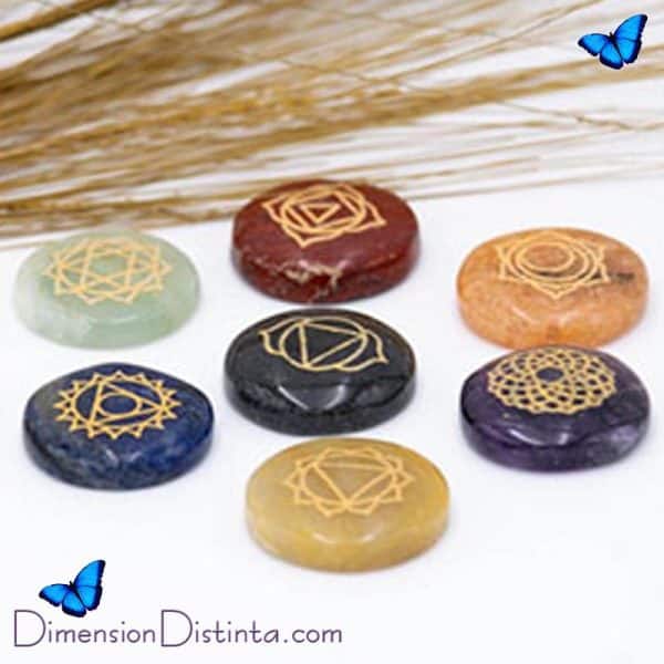 Imagen kit 7 chakras piedras naturales con los simbolos grabados 25 cm | DimensionDistinta