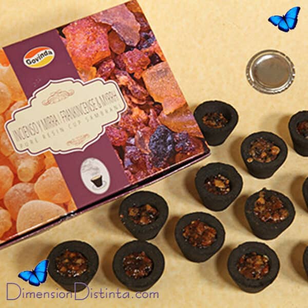 Imagen caja de 12 carboncillos con incienso resina de mirra e incienso pontifincal | DimensionDistinta