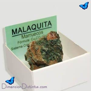 Mineral malaquita en bruto marruecos en cajita de colección 4x4